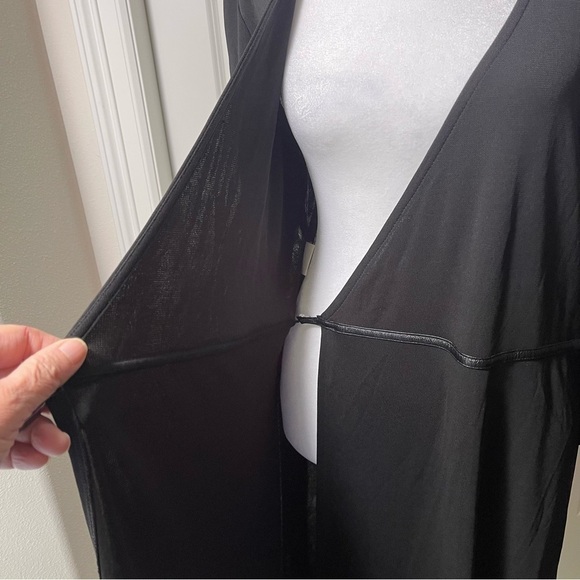 Jones New York Wrap Dress with Leather Trim Waist - Picture 4 of 12